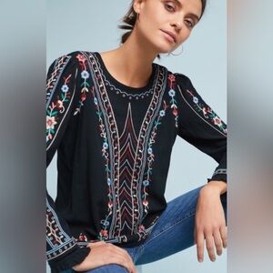 T28 One September Anthropologie XS Wesley Embroidered Black Blouse (T28)